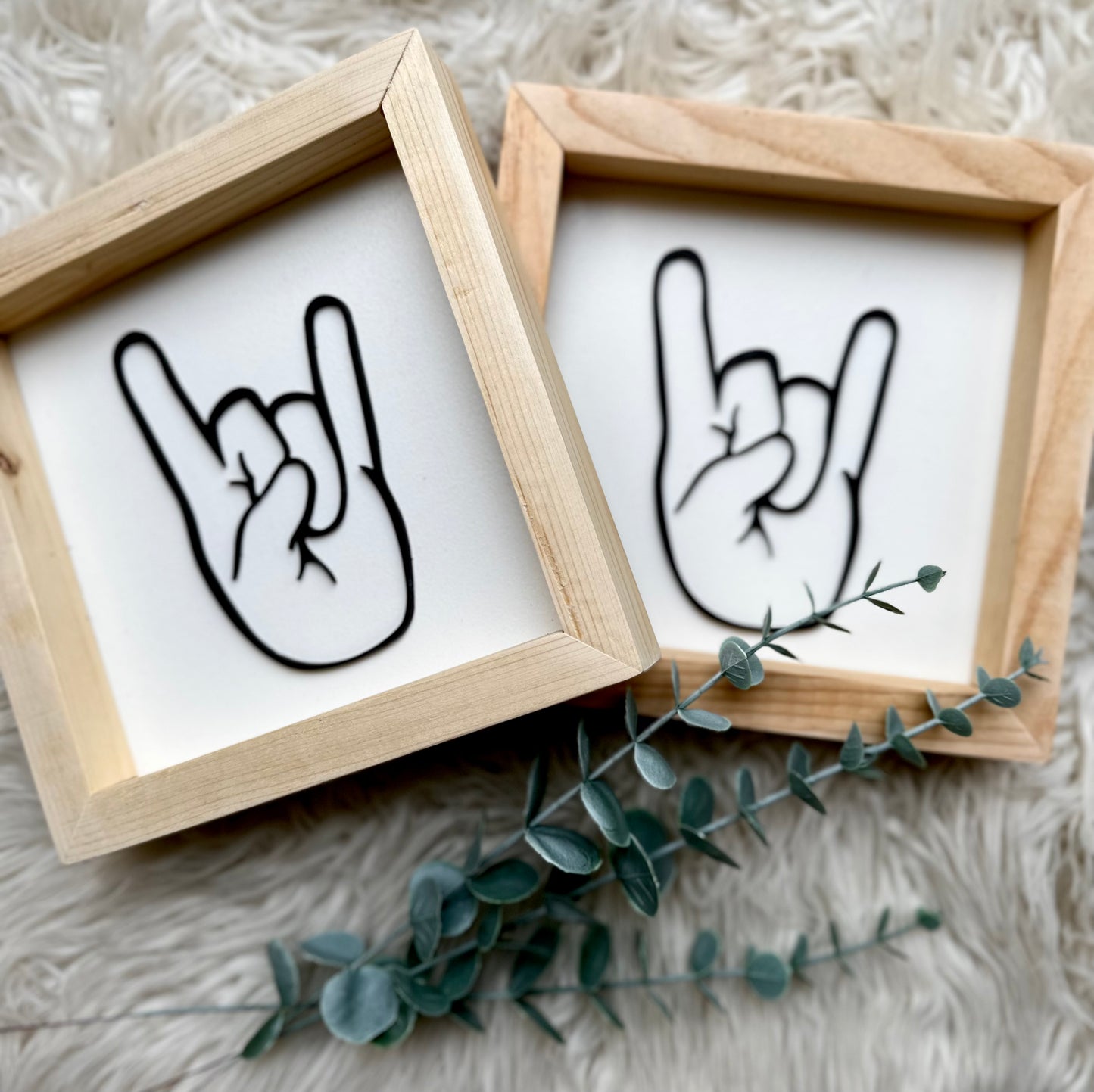 Hand Symbol Minis