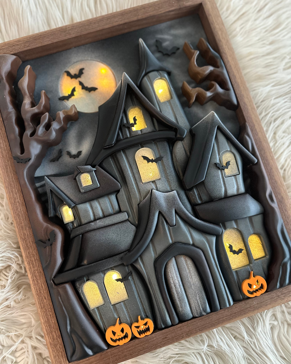 Light-Up Haunted House RAFFLE